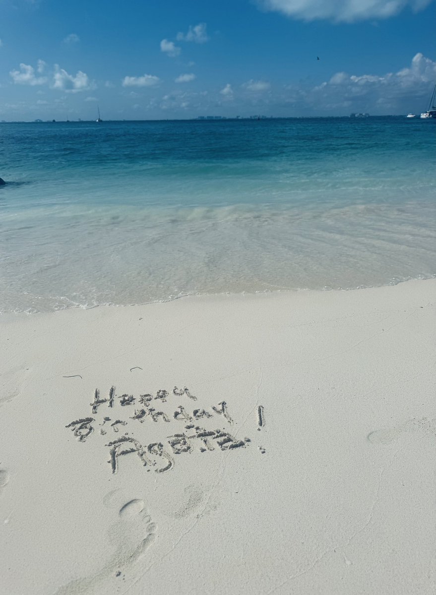 Kate ⚡️ tweet media