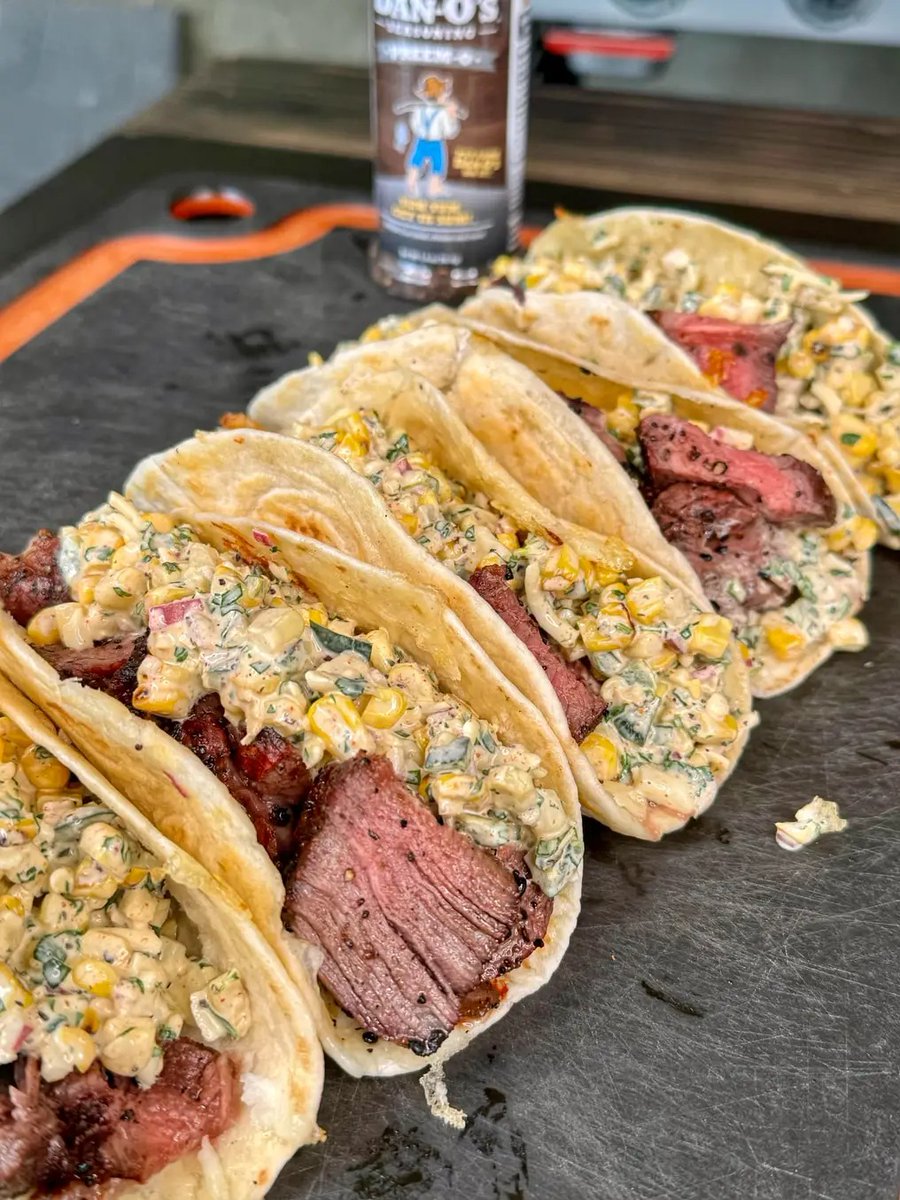 reignofglitter's tweet image. Please give me privacy. Unspeakable things to these tacos. You hear me?!