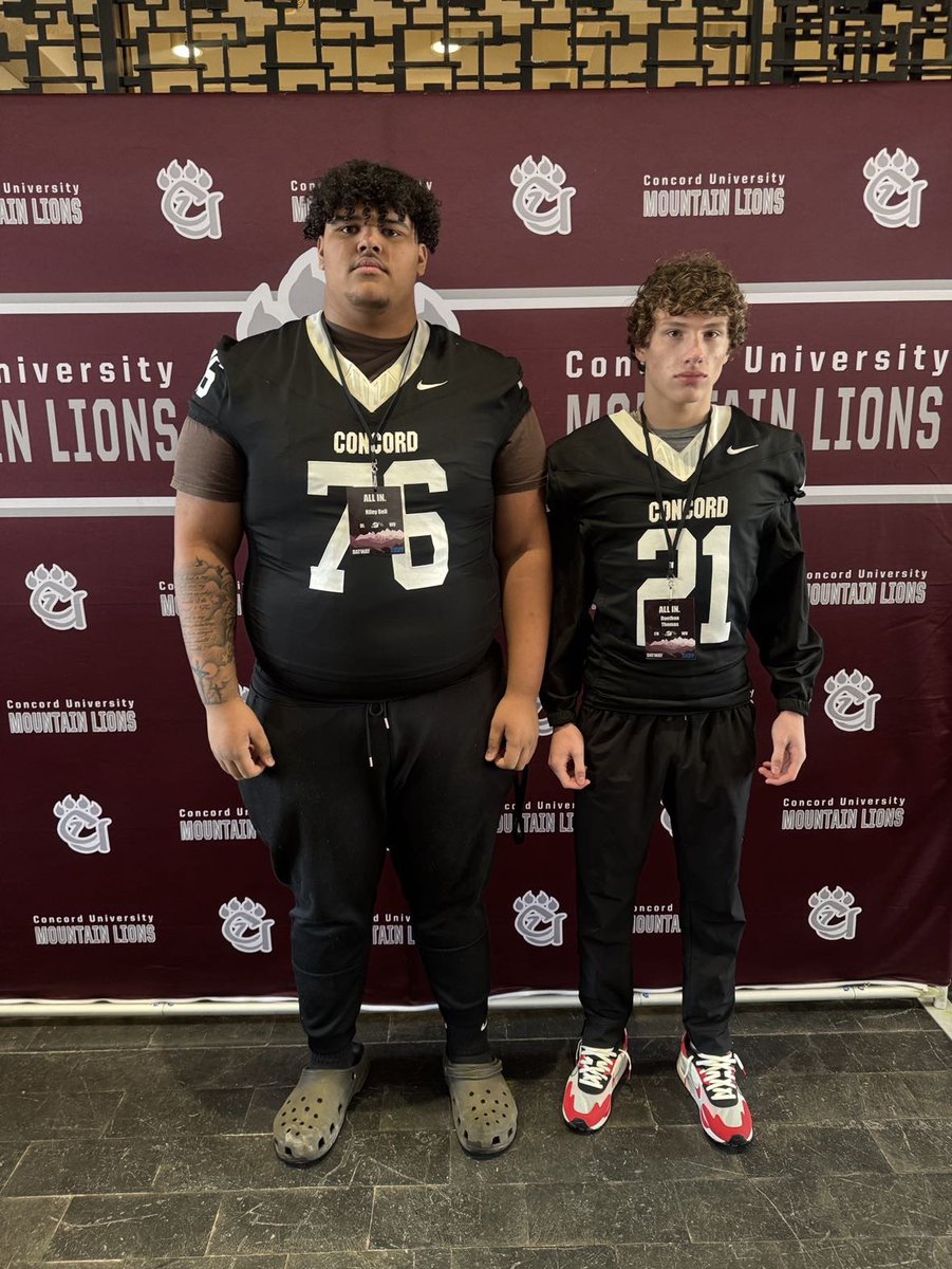 Rileybell7980's tweet photo. had a great visit @ConcordFootball thank for having me @CoachDCJohnson @CoachEHarris @Coach_CBelcher @CoachTaylorPSHS https://t.co/ldEXP0yEmw