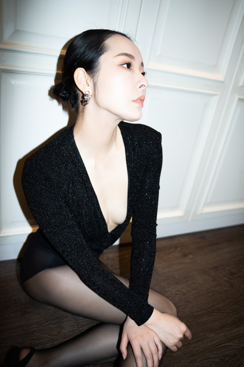 她的家，她的舒适区
#深圳约拍
.
投稿：
<a href="/Fengsiyuan/">Mr.死因</a> 
<a href="/jiumc86/">MC</a> 
<a href="/XXman61101766/">x 有点man</a> 
<a href="/tbzt2024/">推波助臀</a>