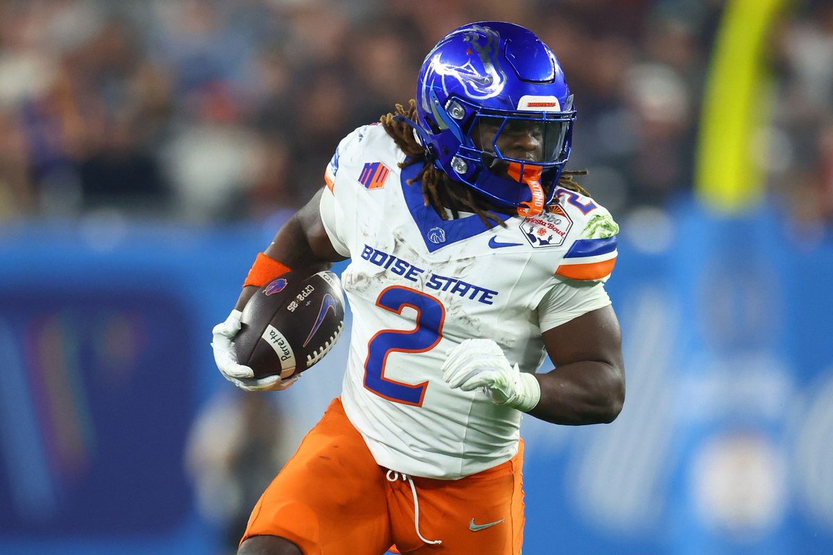 Dolphin_Nation's tweet image. Ashton Jeanty’s 2024 season at Boise State:

14 games
2,601 rushing yards
29 rushing touchdowns

Would you want the Dolphins to draft him if he were available at No. 13?