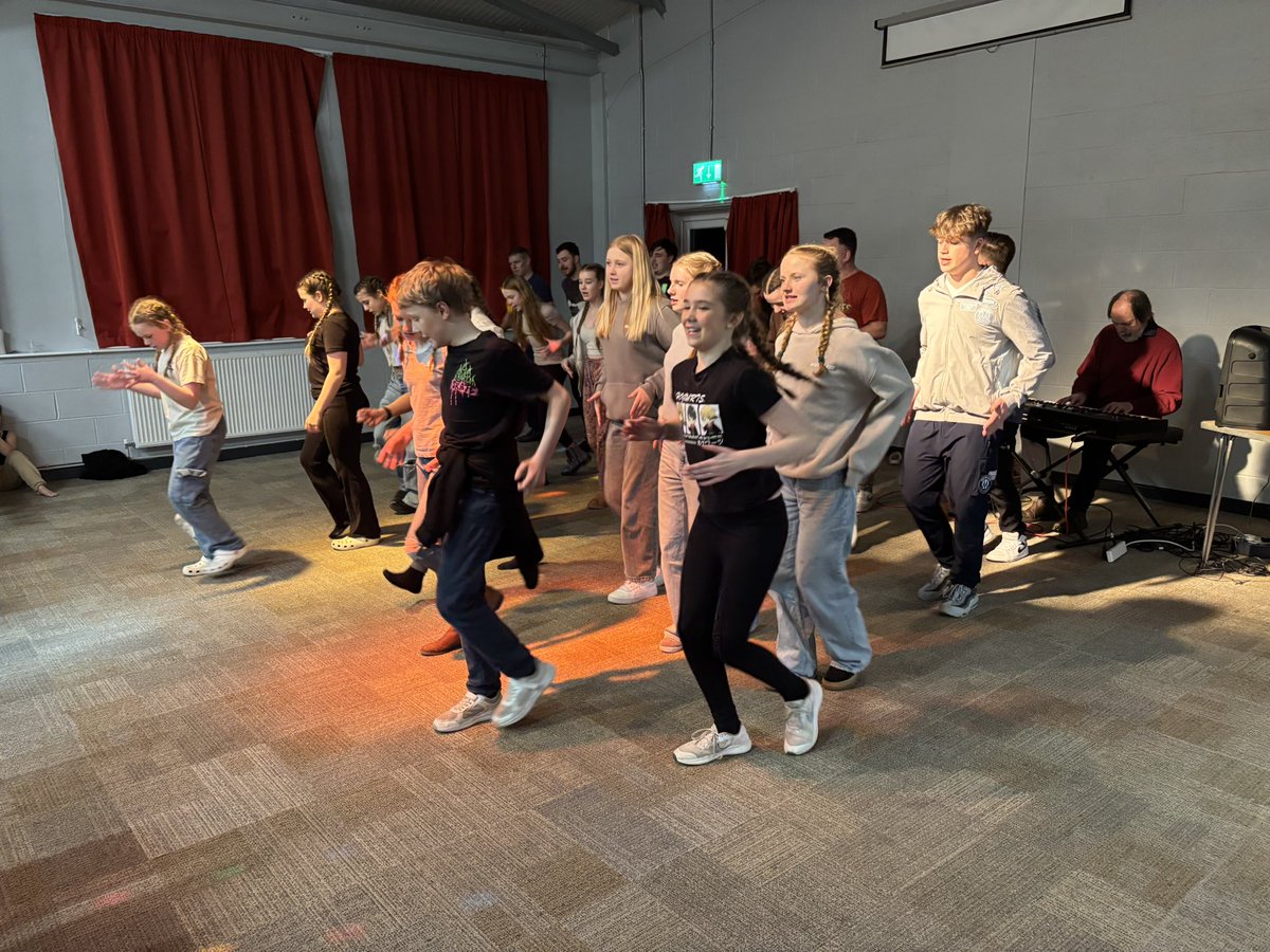 Mark Ellis tweet media