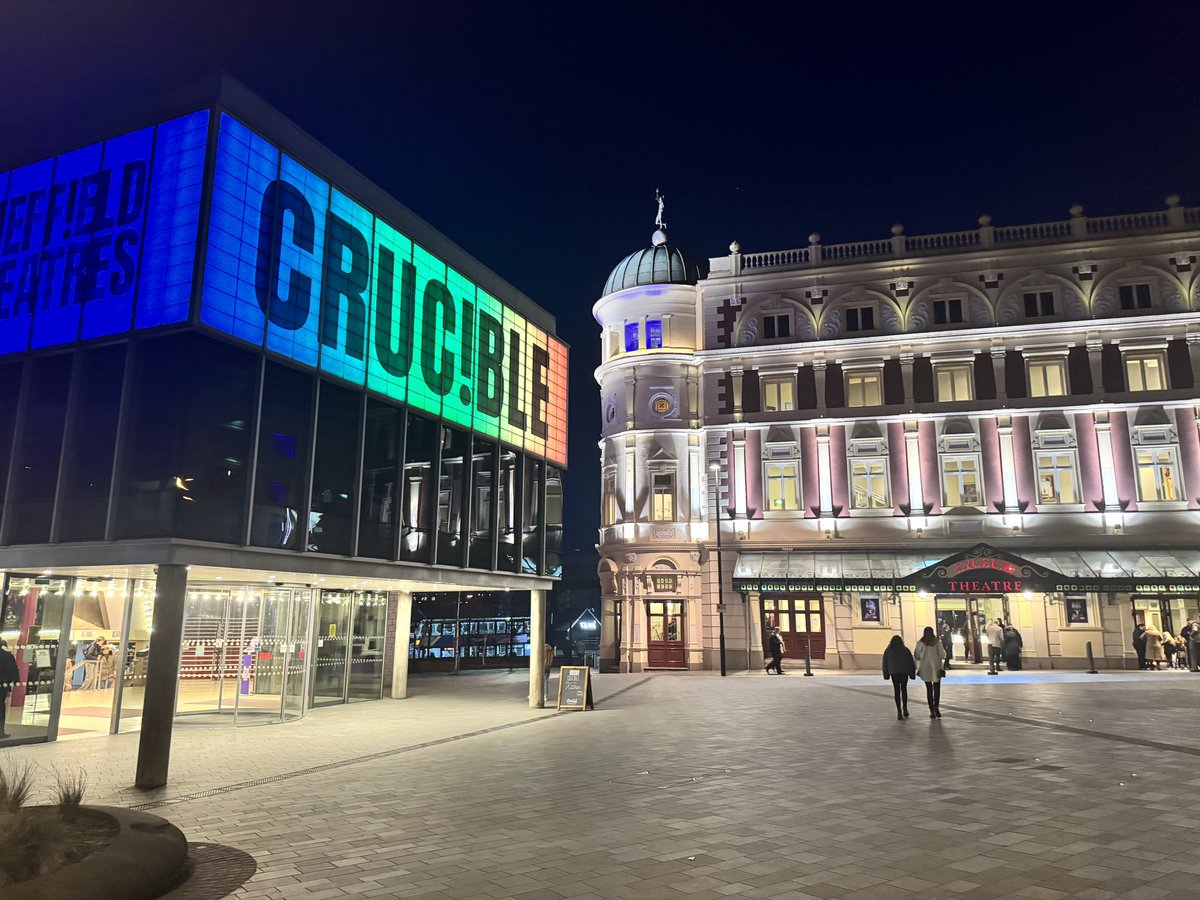 Had the best night <a href="/SheffieldLyceum/">SheffieldLyceum</a>! What a show ⭐️⭐️⭐️⭐️⭐️ <a href="/ChittyOnTour/">ChittyOnTour</a>