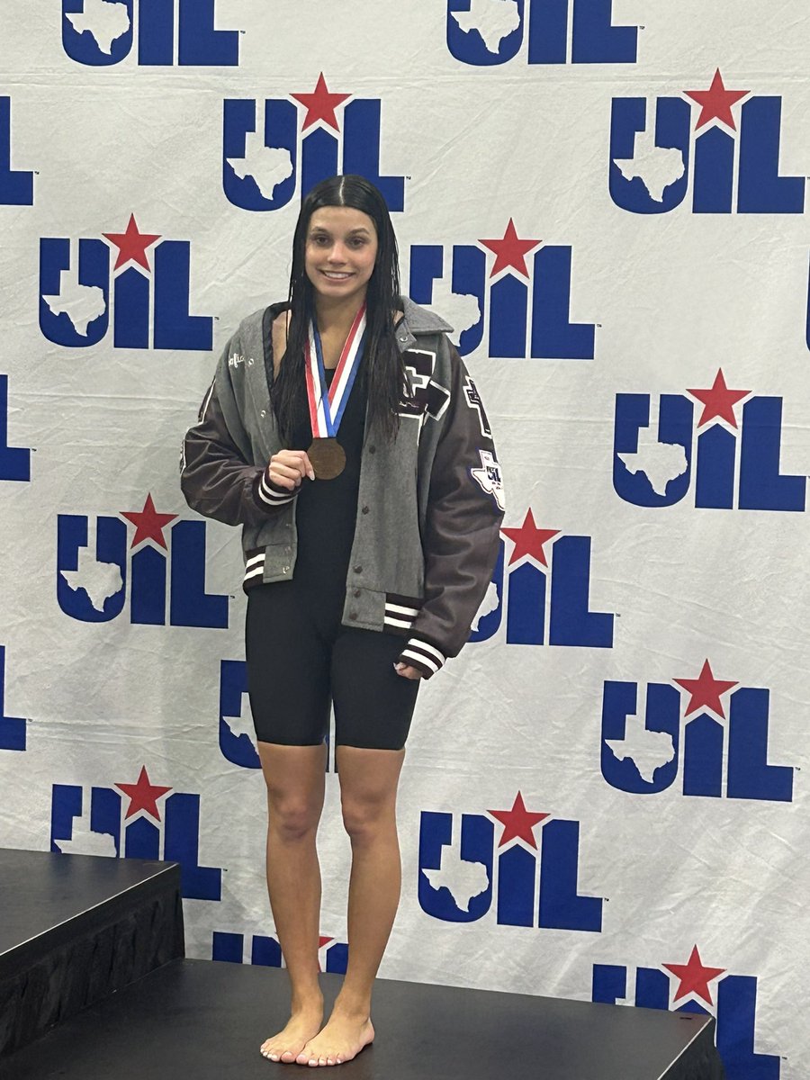 Congratulations to <a href="/bfndaquatics/">Cy-Fair Aquatics</a> senior Sofia Luper on her performances at the <a href="/uiltexas/">Texas UIL</a> state Swimming Championships!! 
🥈 200 FR
🥉 100 FR
Very proud of how Sofia has represented <a href="/CyFair_BFND/">Cy-Fair High School</a> &amp; her <a href="/CFISDAthletics/">CFISDAthletics</a> community!!