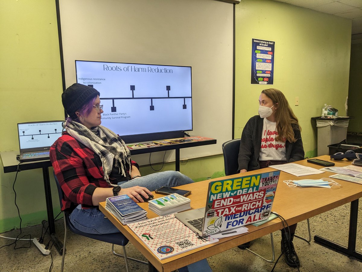 Our #CareNotCops town hall is kicking off!

We know cops don't keep us safe - their job is to protect capital, not people.

We need investments in alternatives to police and prisons like harm reduction, affordable public housing, and restorative justice programs