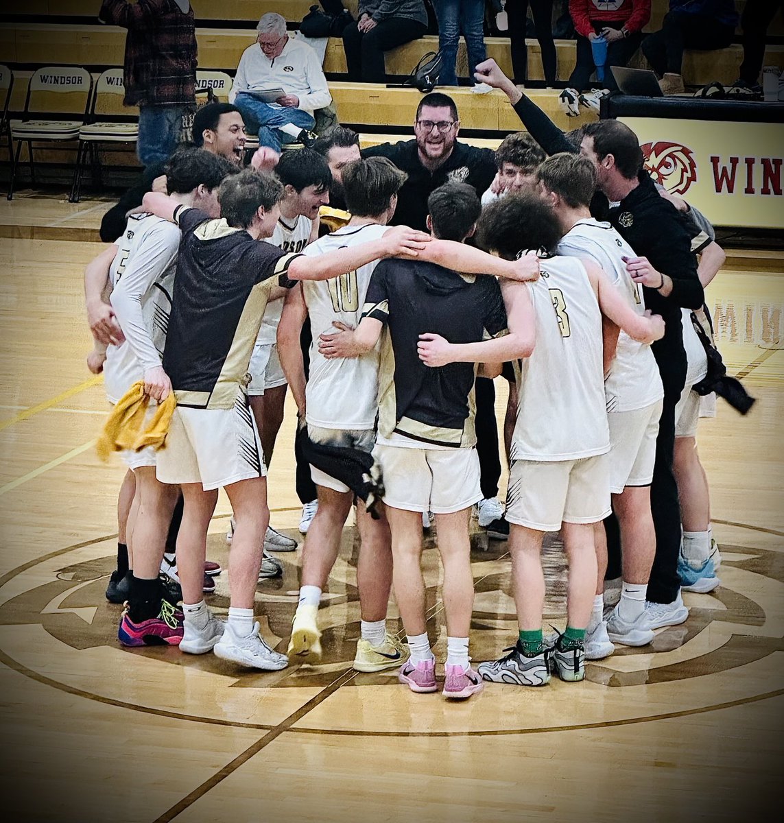 PACK MENTALITY