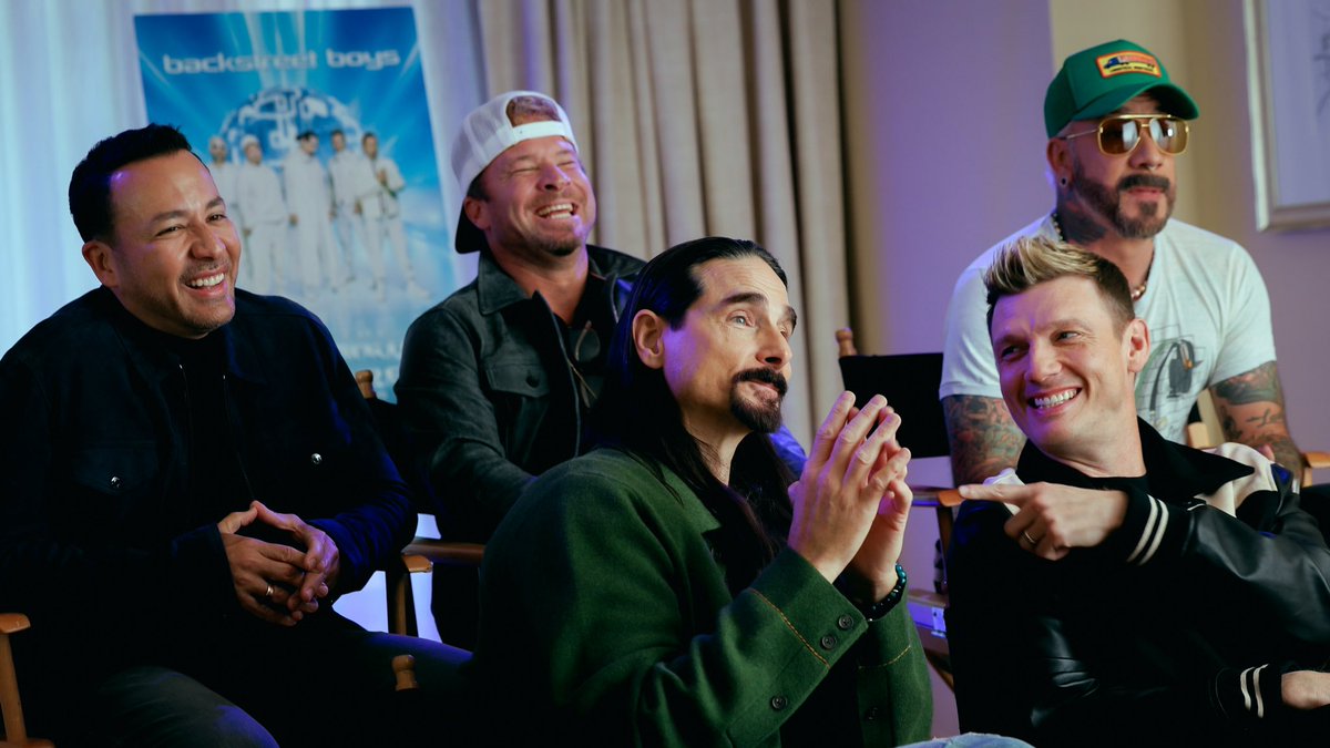 jamiehrice's tweet photo. Last week with the @backstreetboys behind the scenes of their @SphereVegas announcement & today show appearance!
📸 by me
#BackstreetBoys #btsphotographer #nycphotographer #MilleniumAlbum #spherevegas https://t.co/kWSm2fRUJH