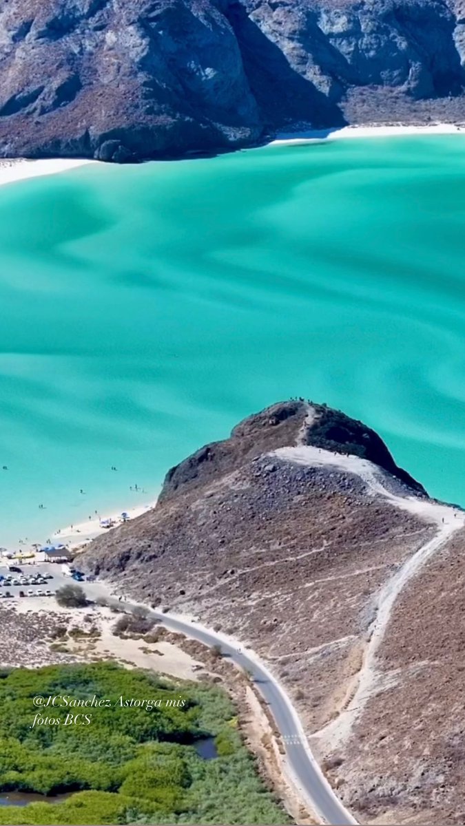 jcrsan's tweet photo. @EsMexico Playa Balandra en La Paz, Baja California Sur, Mexico https://t.co/um6w5LeNnS