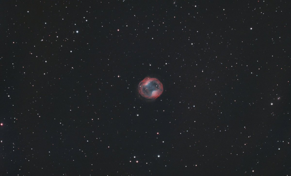 Une petite image d’une jolie nébuleuse dans le Lynx, la nébuleuse Jones Emberson 1 à environ 1600 années lumière de nous.Skywatcher quattro 200/800 et 294mc+filtre L ultimate.110x240".💫#Astrophotography