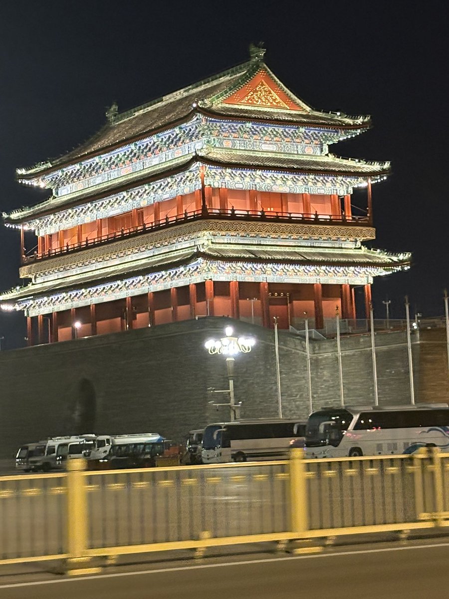 Naim Alkhouri (@alkhourinaim) on Twitter photo Giving lectures in China has a different feeling:) despite the language barrier, the attendees were very engaged! Amazing food and friends as well:) <a href="/LiverArizona/">Arizona Liver Health</a> <a href="/NoureddinMD/">Mazen Noureddin, MD, MHSc</a> <a href="/Pinnacle_TX/">Pinnacle Clinical Research</a> <a href="/betelm/">Michael Betel</a> <a href="/TonyVilliotti/">Tony Villiotti</a> <a href="/NickEngelke_/">Nick Engelke</a> <a href="/SonalKumarMD/">Sonal Kumar, MD MPH</a> Giving lectures in China has a different feeling:) despite the language barrier, the attendees were very engaged! Amazing food and friends as well:) <a href="/LiverArizona/">Arizona Liver Health</a> <a href="/NoureddinMD/">Mazen Noureddin, MD, MHSc</a> <a href="/Pinnacle_TX/">Pinnacle Clinical Research</a> <a href="/betelm/">Michael Betel</a> <a href="/TonyVilliotti/">Tony Villiotti</a> <a href="/NickEngelke_/">Nick Engelke</a> <a href="/SonalKumarMD/">Sonal Kumar, MD MPH</a>