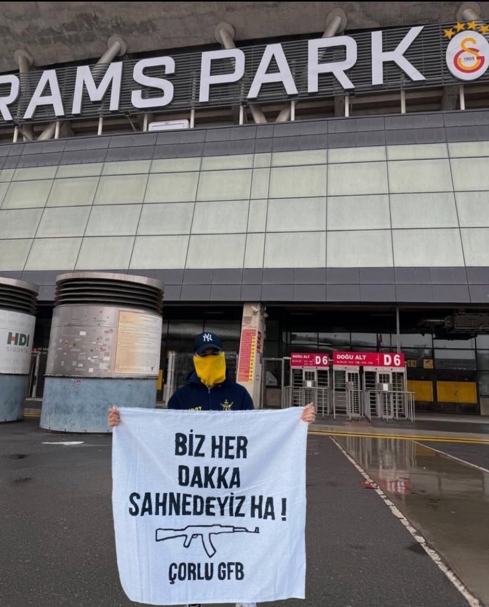 baba sahanın içine girseydin keşke bu tatmin etmedi