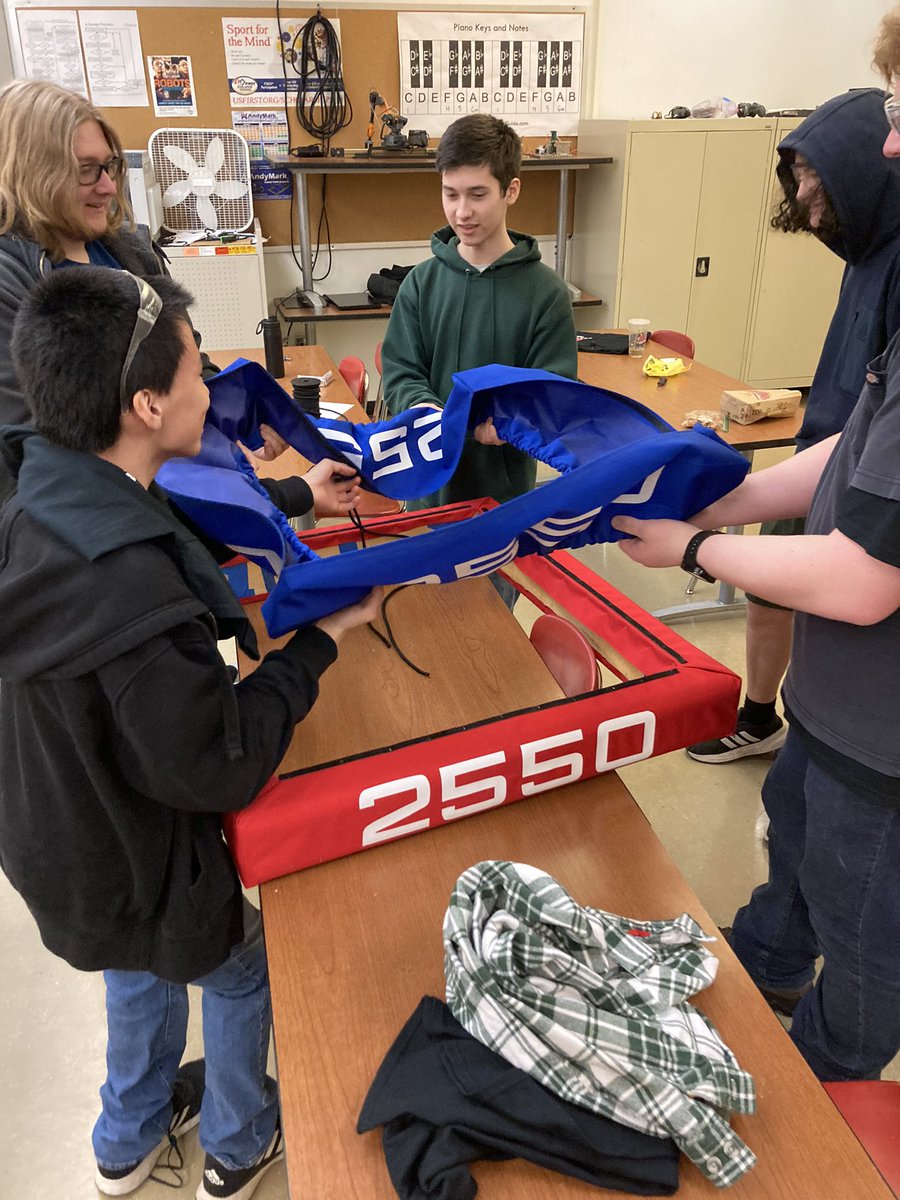 Skynet_Robotics's tweet image. Bumpers! Bumpers! Bumpers! 🙌