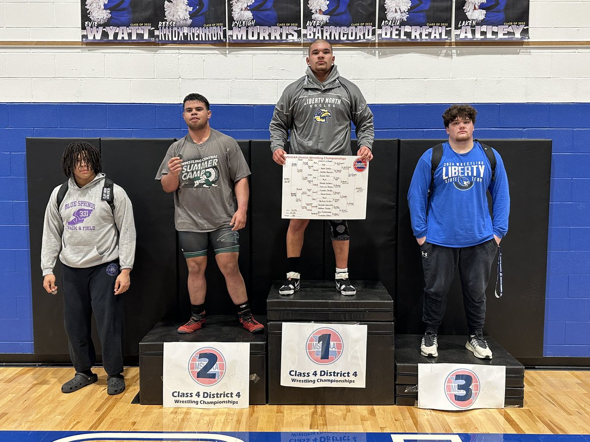 Coach_Laws's tweet photo. Class 4 District 4 3rd place 285 lbs. Medalist from @LJaysWrestling is @BindelTrenton. 

@LHSBlueJays @BrickerDixon @victorywrestlin https://t.co/jbE9Siu11k
