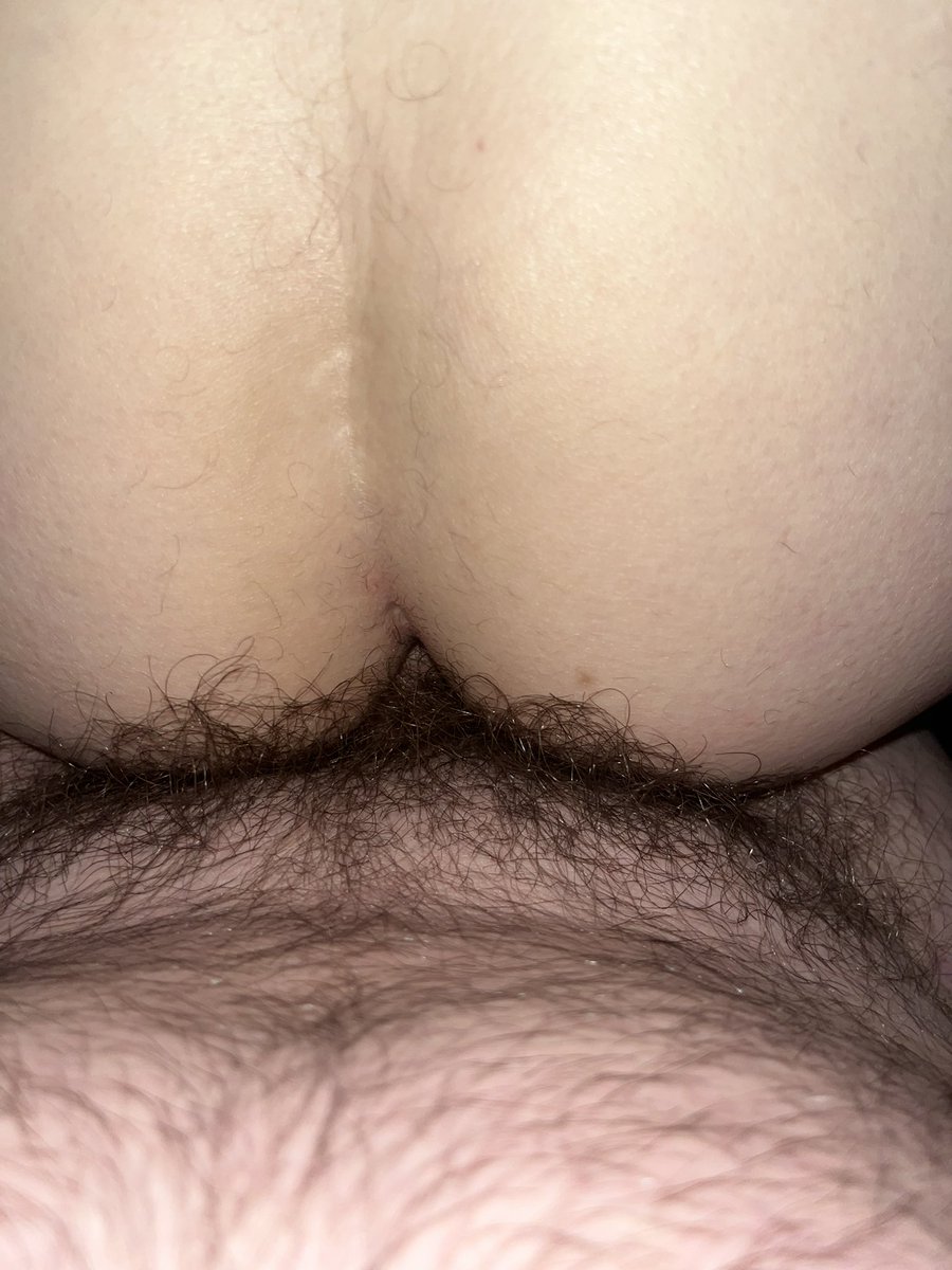 Jimmy12586's tweet photo. Some nice ass pussy https://t.co/zFWsBrOYnp