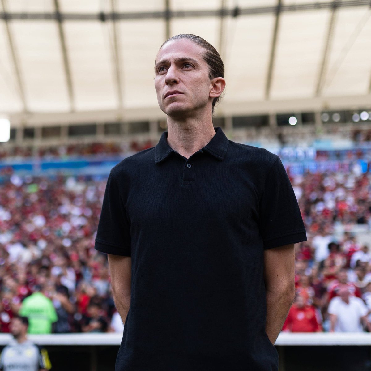 DataFutebol's tweet photo. Filipe Luís no comando do Flamengo

3 Títulos
1 Derrota https://t.co/X96wDAz5vD