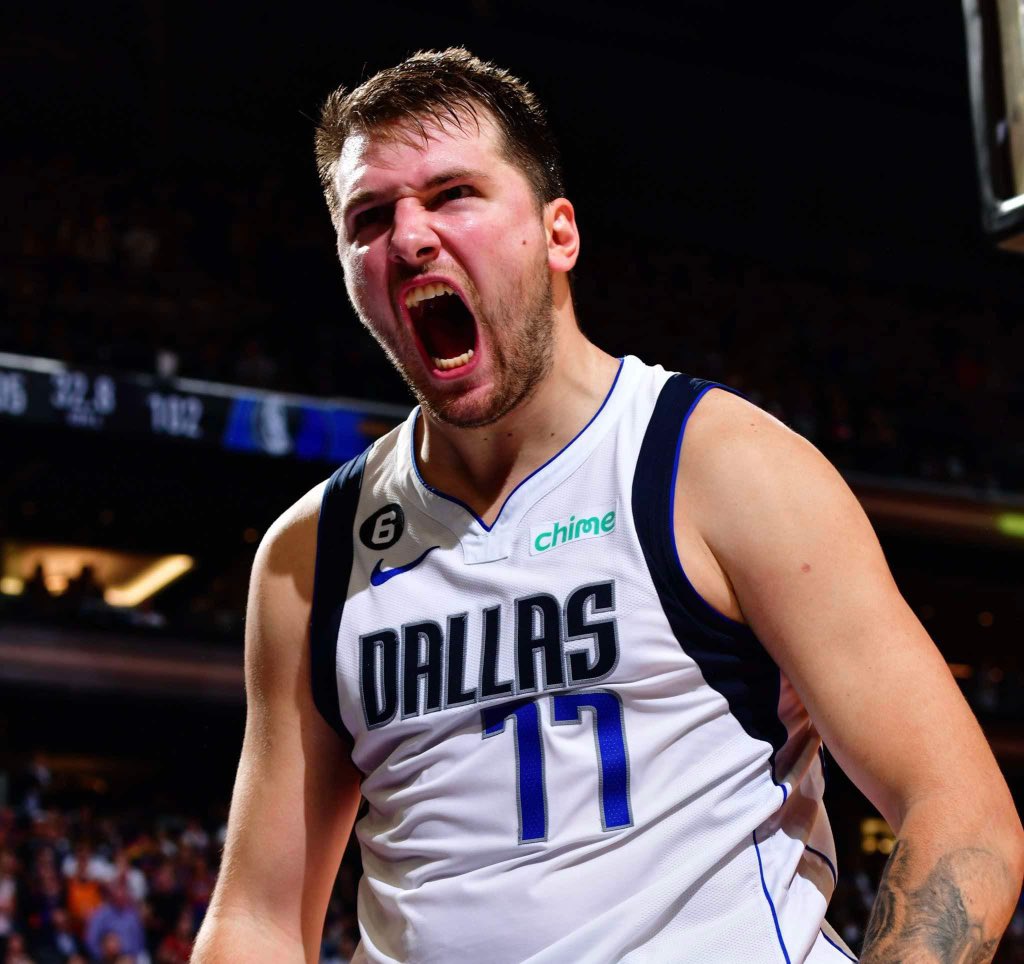 Hero_OfThe_Day's tweet image. JJ Redick just said that he told Luka Doncic that he wants him to have a “blackout episode” tonight in which he “screams at no one in particular.” He goes on to add “That’s the Luka I know,” Redick said. “That’s the killer.”

😤😤