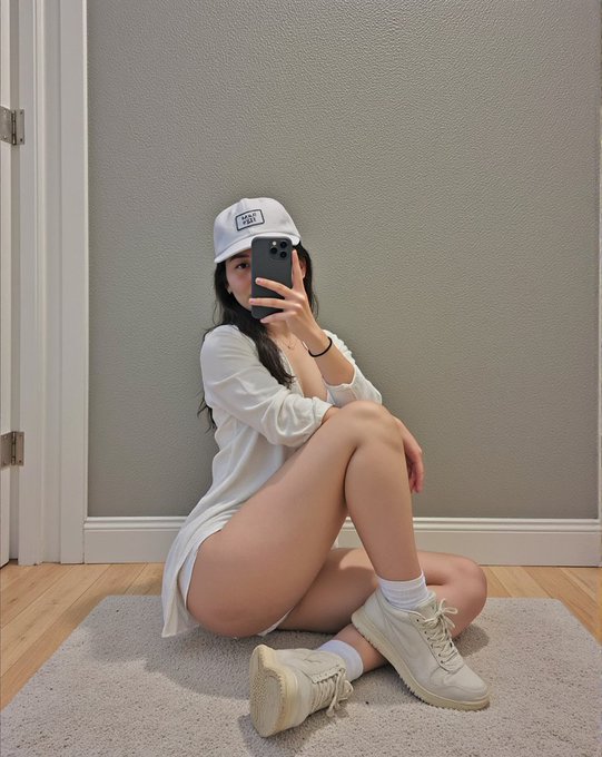 heading to the park, wanna come? ? https://t.co/ABqr68q2l4