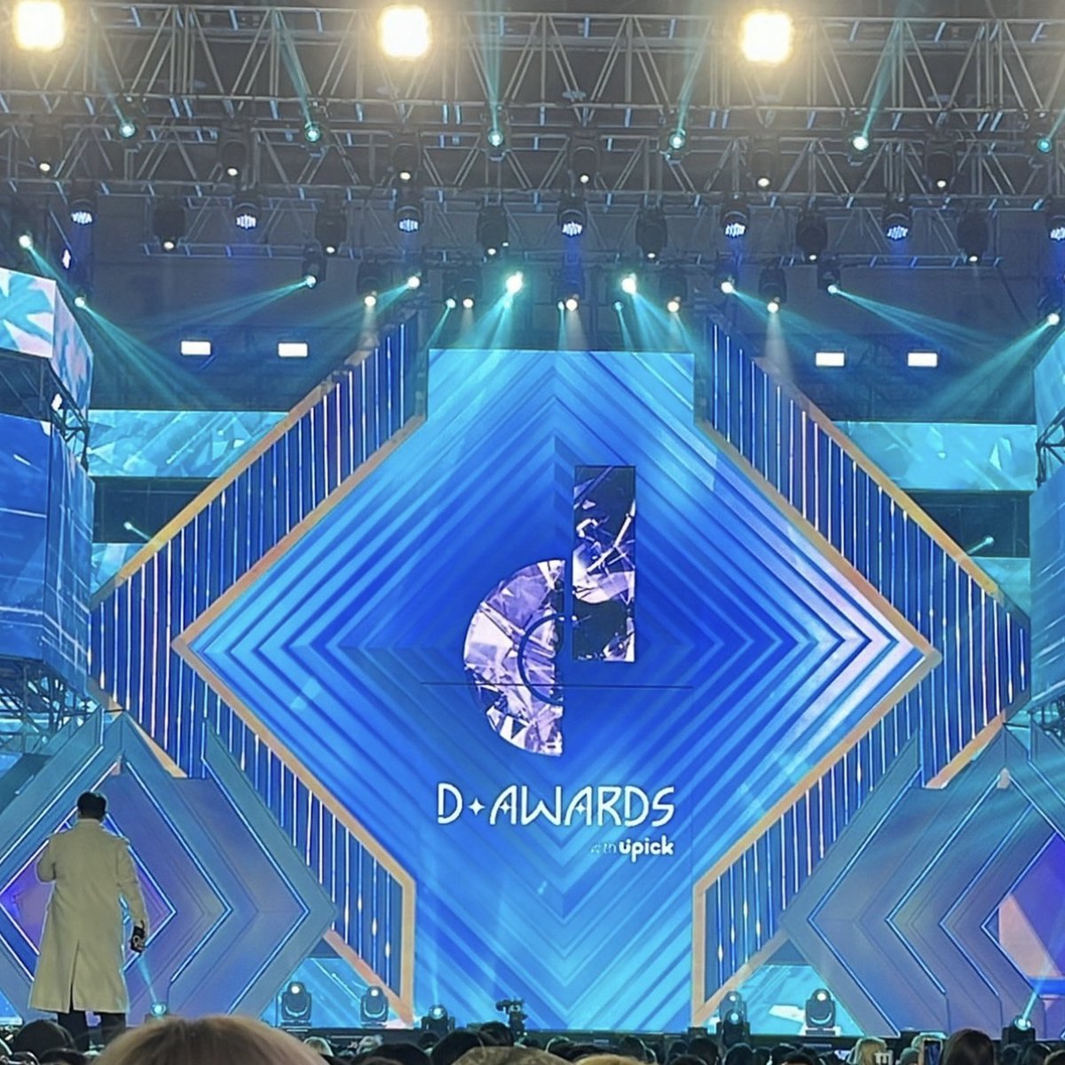 디어워즈 👋🏻