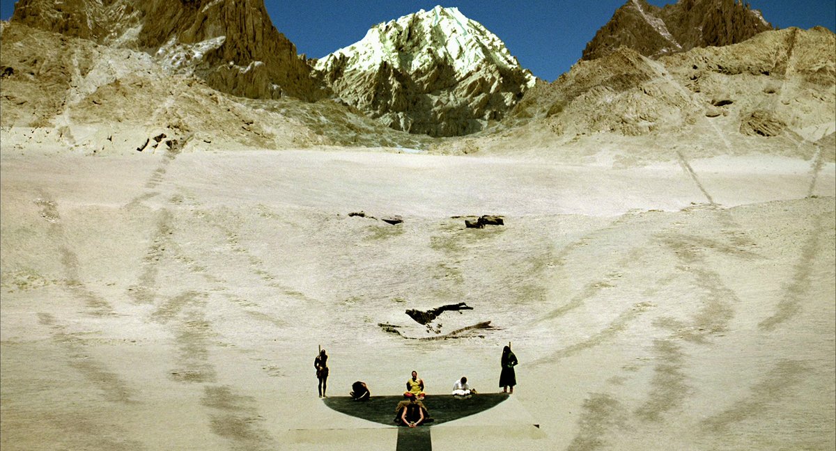 xixedhellonja's tweet photo. - The Fall, 2006, dir. Tarsem Singh https://t.co/vsgB0PMzVZ