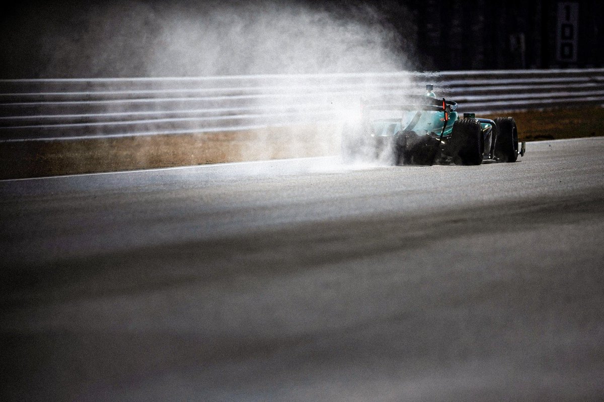 Suzuka tiene algo especial... 🇯🇵

Se terminaron estas primeras pruebas y nos vamos con buenas sensaciones. Con muchas ganas de la primer carrera en solo 2 semanas 🔜 

A seguir trabajando 💪