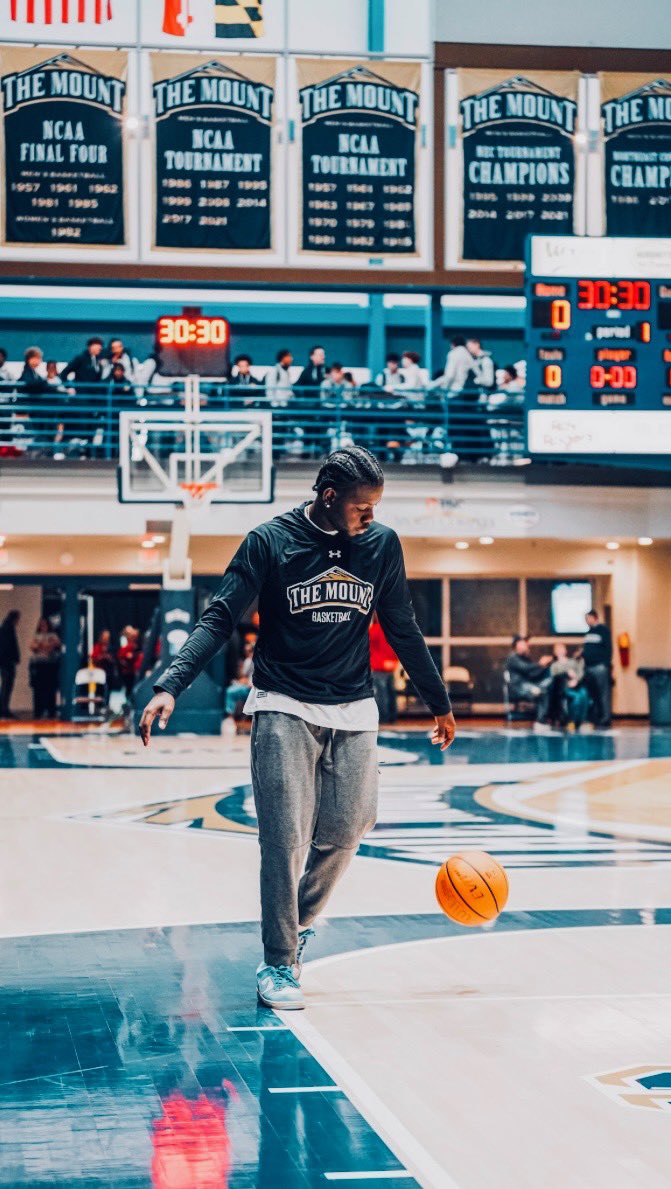 Mount Men’s Basketball (@mounthoops) on Twitter photo Happy manager appreciation week! Thank you for all the work you do. The program wouldn’t work without you guys! Happy manager appreciation week! Thank you for all the work you do. The program wouldn’t work without you guys!