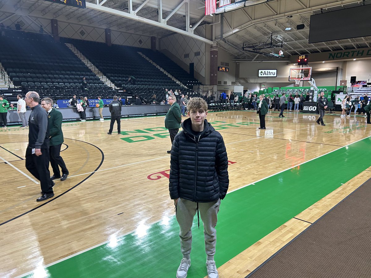 Jaxon Boschee (@jaxonboschee) on Twitter photo Big thanks to <a href="/NorthDakotaMBB/">Paul Sather</a> and the rest of the staff for a great unofficial visit! Super cool atmosphere and a great win! Big thanks to <a href="/NorthDakotaMBB/">Paul Sather</a> and the rest of the staff for a great unofficial visit! Super cool atmosphere and a great win!