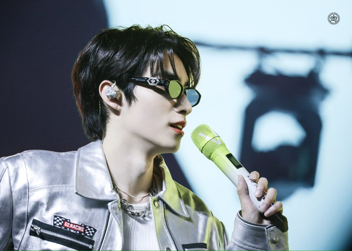 Jaeger990808's tweet photo. 250222 On The Way Finale

#肖俊 #XIAOJUN #샤오쥔
#WayV #威神V  #シャオジュン https://t.co/828wtm26D6