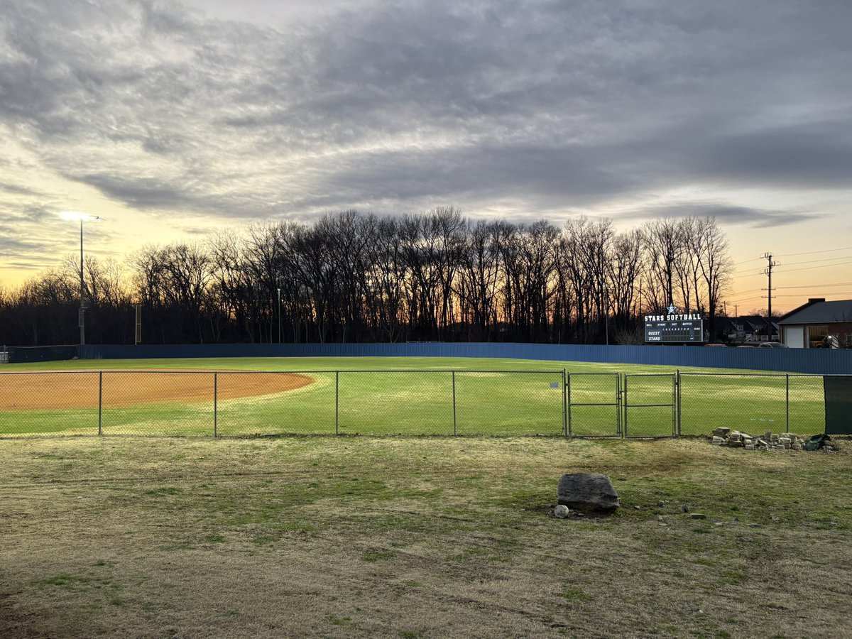 SiegelStarsSB's tweet photo. The softball field got a face lift today thanks to Coach Reed’s family! Thanks Harrison Bryan Preston &amp; Cayden for volunteering your Saturday so our field will be ready for opening day! 8 days until season opener at Stewarts Creek. 11 days until home opener vs Mt Juliet! #P2BASS https://t.co/l4XQLiRTpN