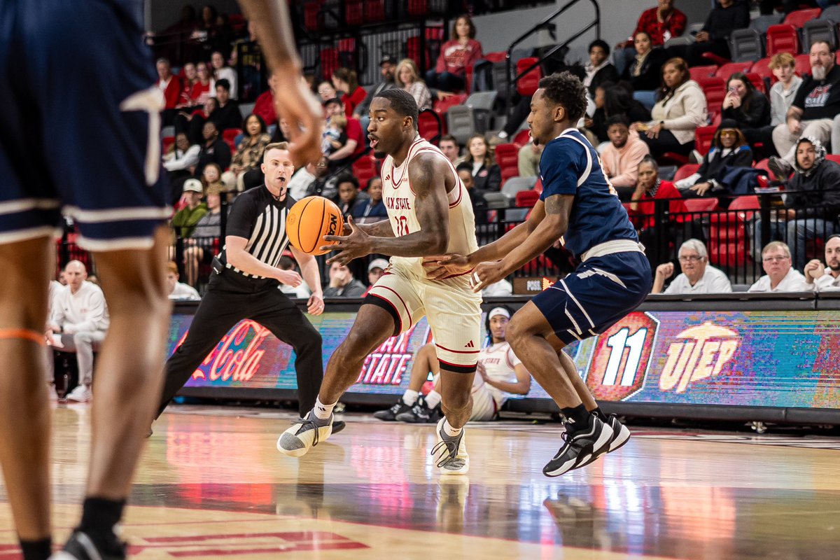 Back in the Win Column ✅

#StayCocky 🐔 | #FearTheBeak 👌