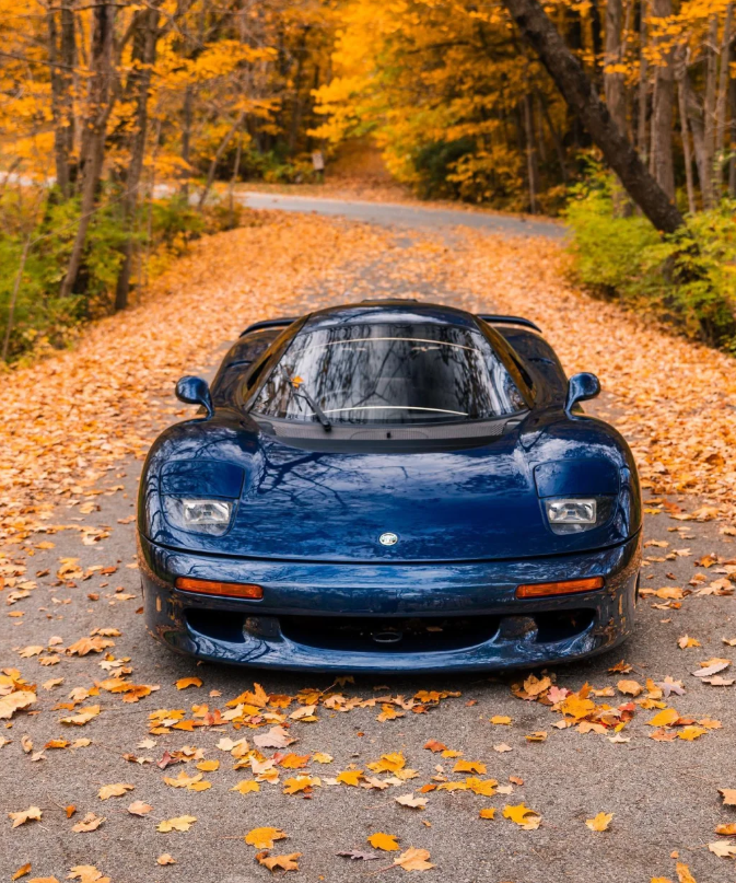 anna_343536's tweet photo. Jaguar XJR-15
#performancecar #carphotography #nostalgicoldcar #supercar #Jaguars https://t.co/qpUmKydsC2