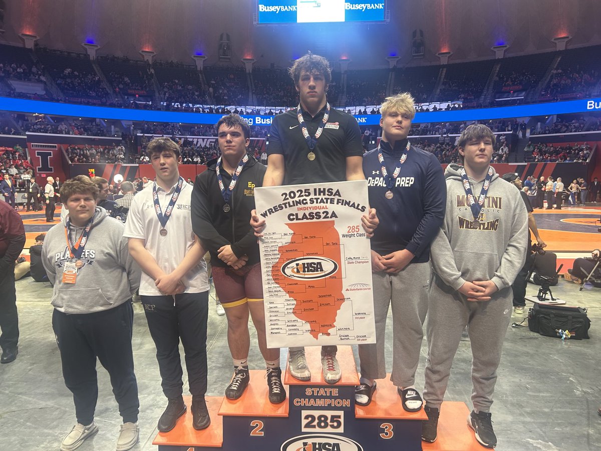 DePaul Prep Wrestling (@depaulprepwrest) on Twitter photo 