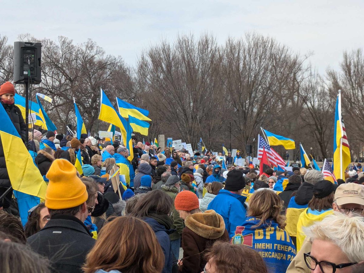 JBANCchatter's tweet photo. The Baltic American community - and JBANC - was out in Washington, DC, today at the rally to #StandWithUkraine. We are against the tyranny and terror started by putin/russia. We believe in facts and truth and justice and Ukraine's ultimate victory. #UkraineIsNotForSale https://t.co/wrpra0vMnc
