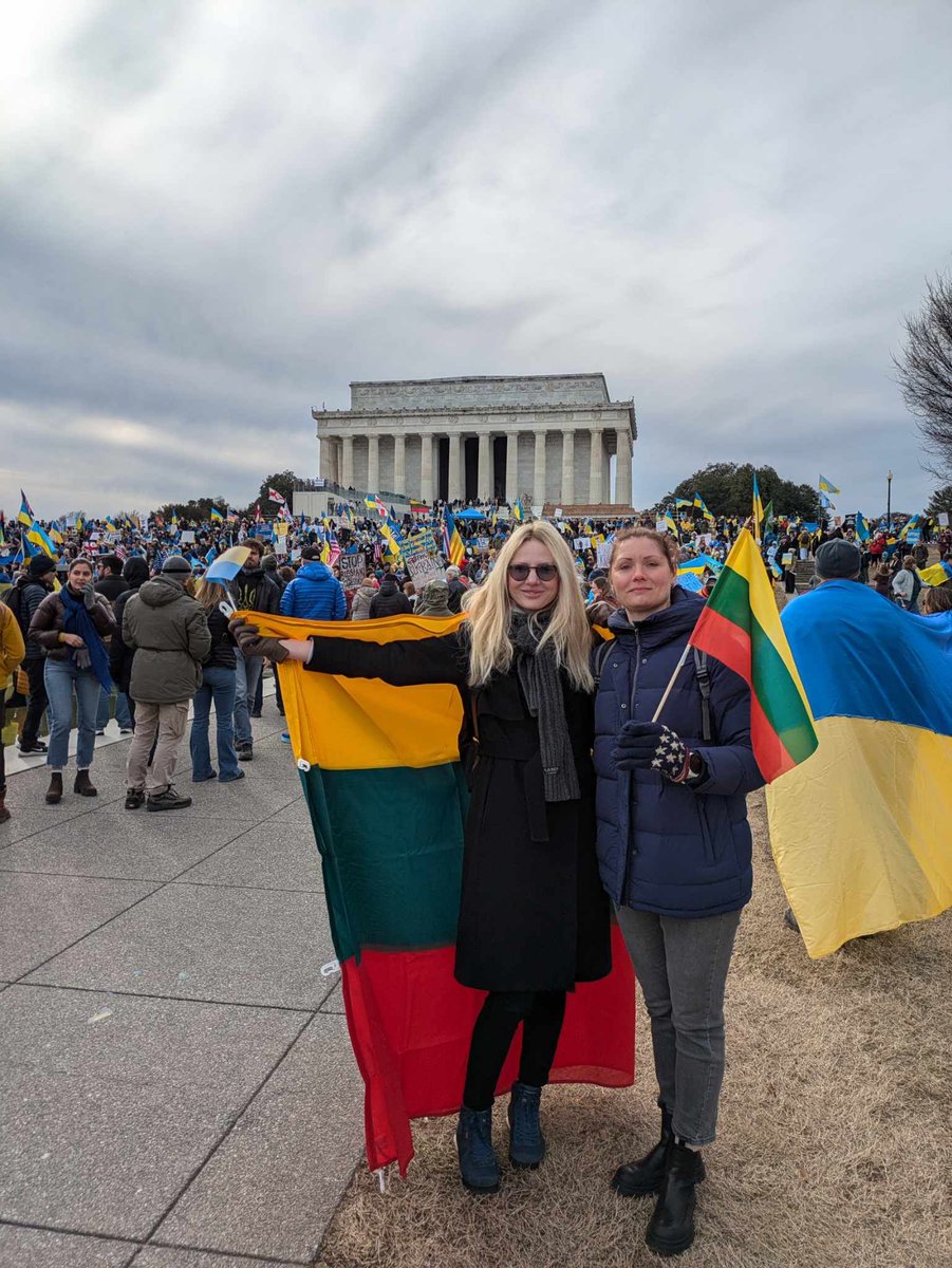 JBANCchatter's tweet photo. The Baltic American community - and JBANC - was out in Washington, DC, today at the rally to #StandWithUkraine. We are against the tyranny and terror started by putin/russia. We believe in facts and truth and justice and Ukraine's ultimate victory. #UkraineIsNotForSale https://t.co/wrpra0vMnc