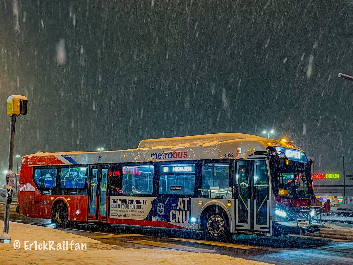 ERamirezDC's tweet photo. Let's have a post here, I don't use to much this but let's do this. Sharing some pics here.

@wmata @ffxconnector https://t.co/pllhHcqrYv