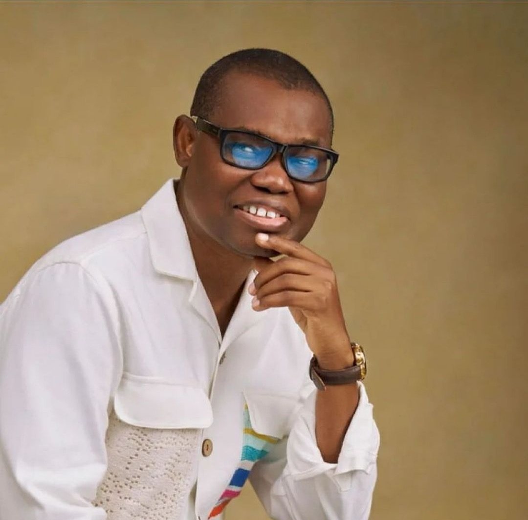 LekeAlder's tweet photo. The path is long. It passes through different terrains - rocky mountains, desert dunes, mighty rivers, 7 oceans, jungles of phantasmagoria. Like an ogboju ode ninu igbo irumale, he battled the denizens of Hades. Through it all, the Presence never left. Grateful for another year. https://t.co/hlYsVoEDbf