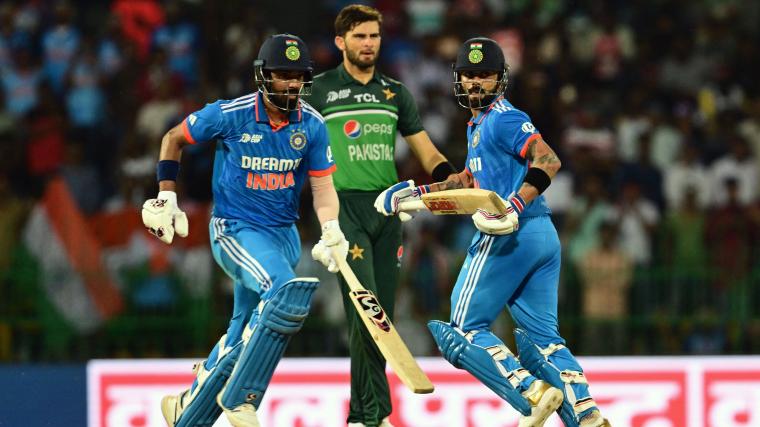 deal_ghar's tweet photo. #GiveawayAlert 

If India wins against Pakistan in today's #INDvsPAK match then I will #Giveaway ₹50 Amazon GV to a random follower. 

Rules :
Like ❤️ and RT 🔄
Follow @deal_ghar 
Comment the name of your favorite cricketer. 

#DGGiveaway #ChampionsTrophy #ViratKohli𓃵 https://t.co/fBPx5OodeH