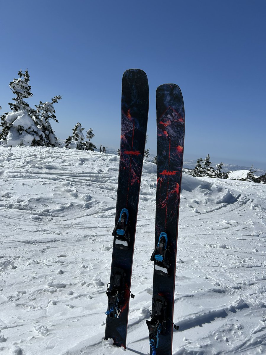 SummerIamaskier's tweet photo. momentはいいぞゾンビ🧟
momentはいいぞぉ〜
momentはいいぞぉ〜
#MONENTskis
#MONENT
#MONENTdeathwish
#MONENTghosttrain https://t.co/vLwHoajRfq
