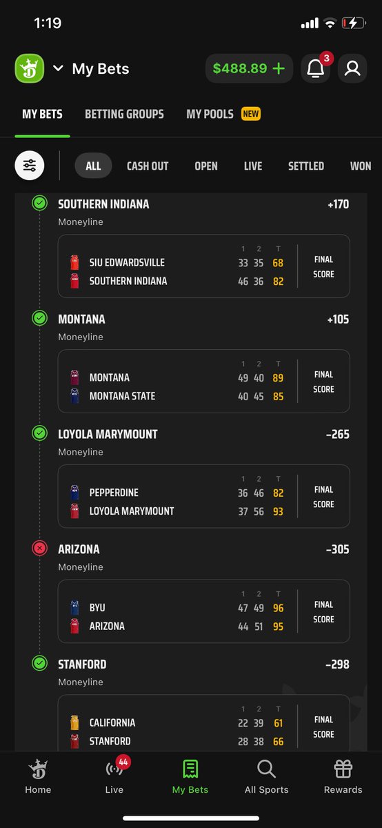 izangrock's tweet photo. Fixed.  No other possibility.  Last leg of millions of dollars.  No suprise a phantom call against the ranked home team. https://t.co/ySCinLXejq