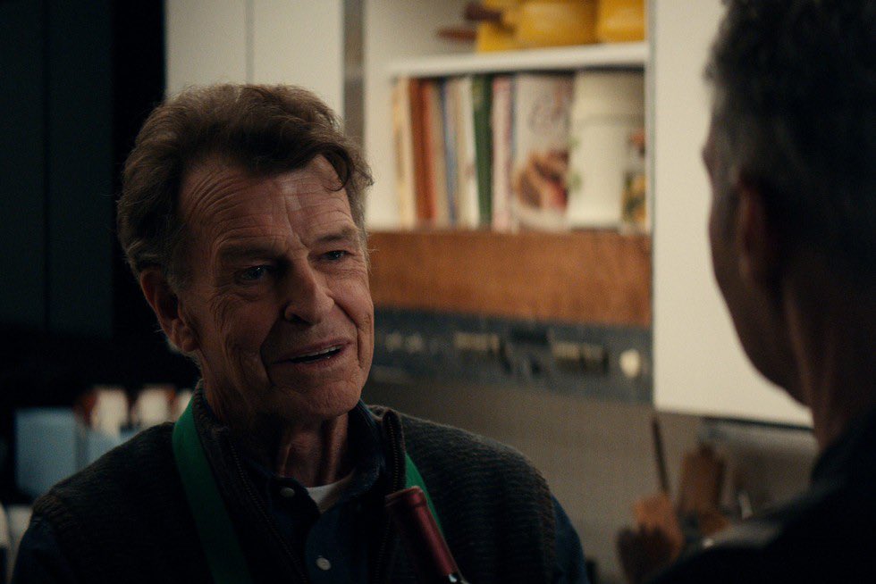 All of you guys worried about Irving being tricked by Burt and Fields…just remember NOBODY clocks bitches like he does. MDR would have never figured out Helena was an outtie without him. He’ll be ok I trust him. A gay man never misses a fake