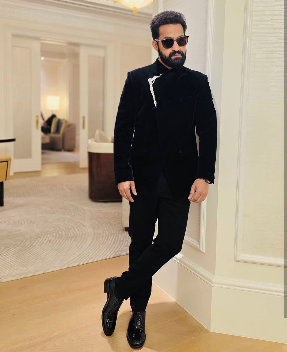 NtrMurali9999's tweet photo. 😍🐯@tarak9999 Anna😍🐯 https://t.co/SzoHJQajr8