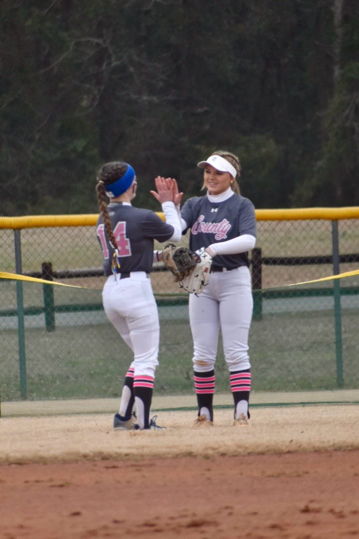 a good way to start off the season👏👏 <a href="/Connor_Acton/">Connor Acton</a> <a href="/softball_tchs/">Tuscaloosa County Softball</a>