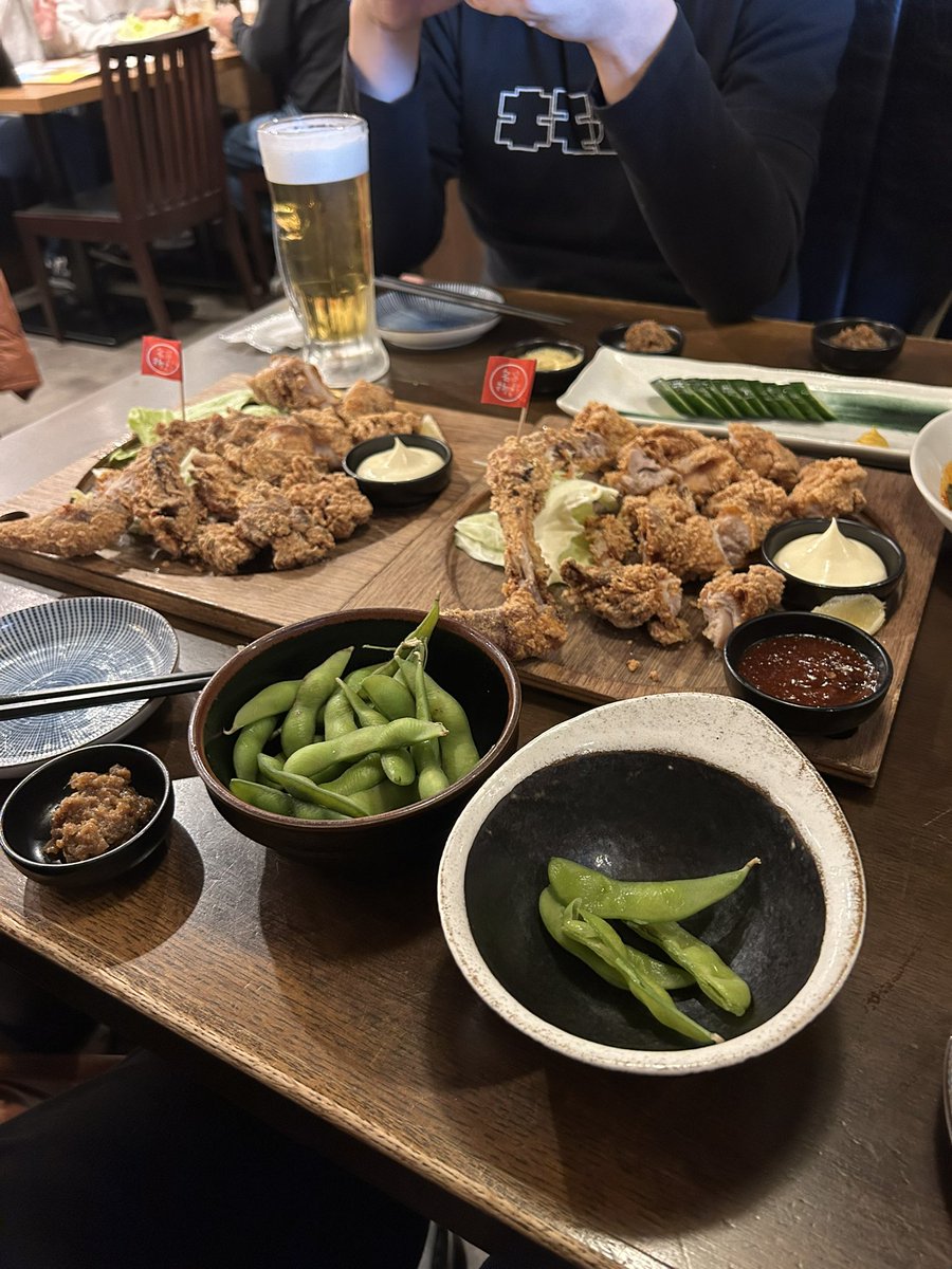 kou_Heybear's tweet image. 地獄飲みですが、地獄の2人がいません。
頼みすぎだ

#地獄飲み #キモオタ