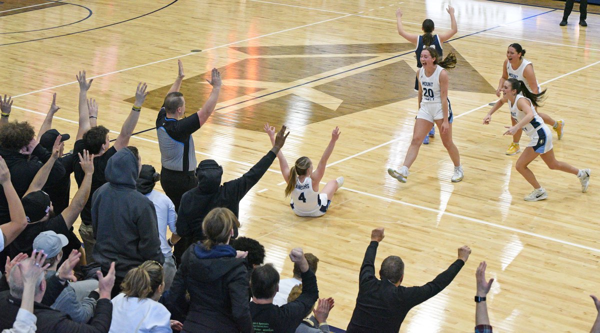 James D. Cimburek (@jcimburek) on Twitter photo Scouting reports on <a href="/MMULancersWBB/">Mount Marty Women’s Basketball</a> next season will read, "Under no circumstances let #4 shoot at the end of a quarter."
Kyra Griese strikes again. Scouting reports on <a href="/MMULancersWBB/">Mount Marty Women’s Basketball</a> next season will read, "Under no circumstances let #4 shoot at the end of a quarter."
Kyra Griese strikes again.