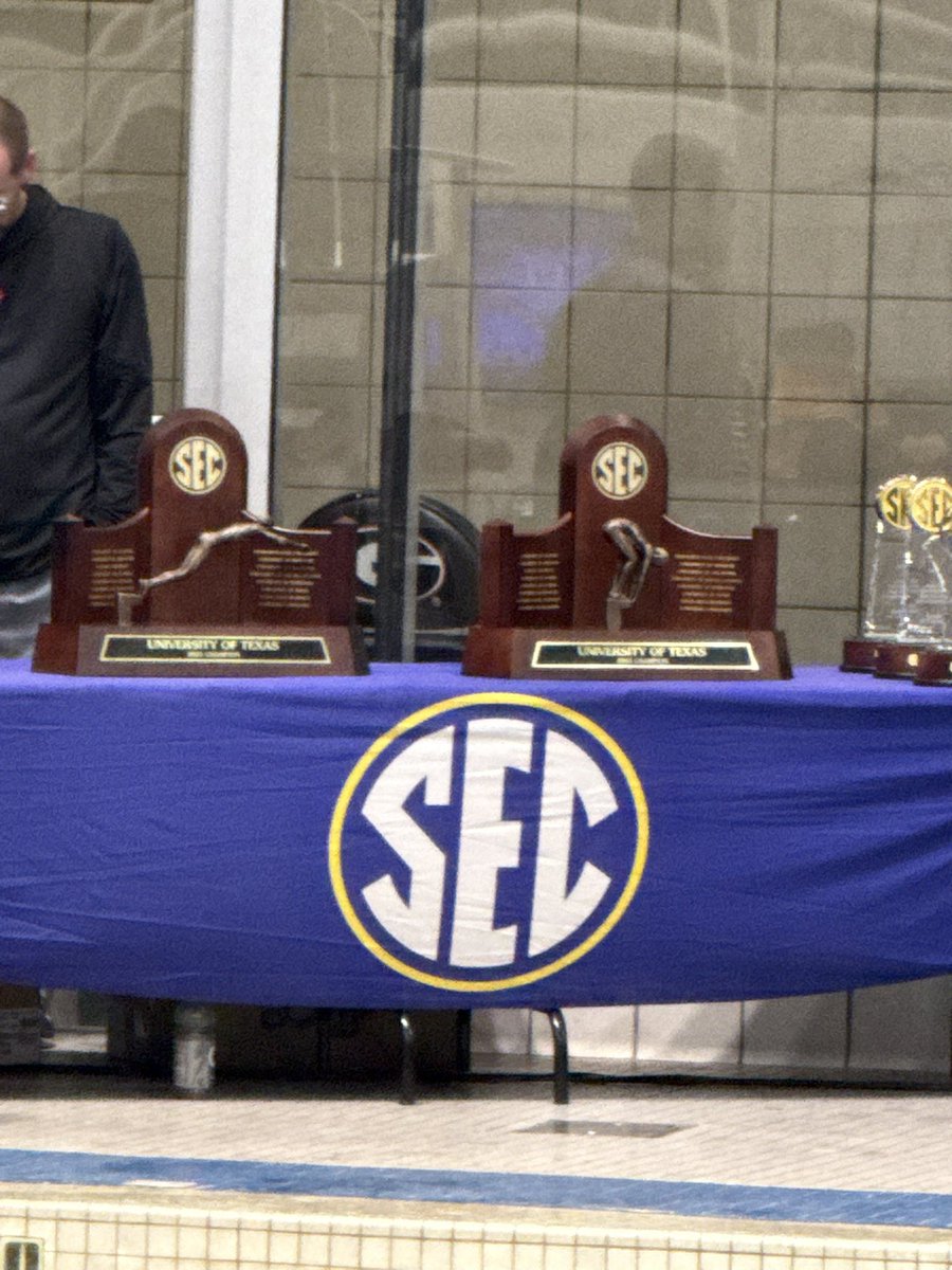 Welcome to your new home on the Forty Acres! For those counting, that’s the 46th consecutive <a href="/TexasMSD/">Texas Men's Swimming & Diving</a> championship across three conferences and the 13th consecutive <a href="/TexasWSD/">Texas Women's Swimming & Diving</a> championship across two conferences #champions #HookEm🤘