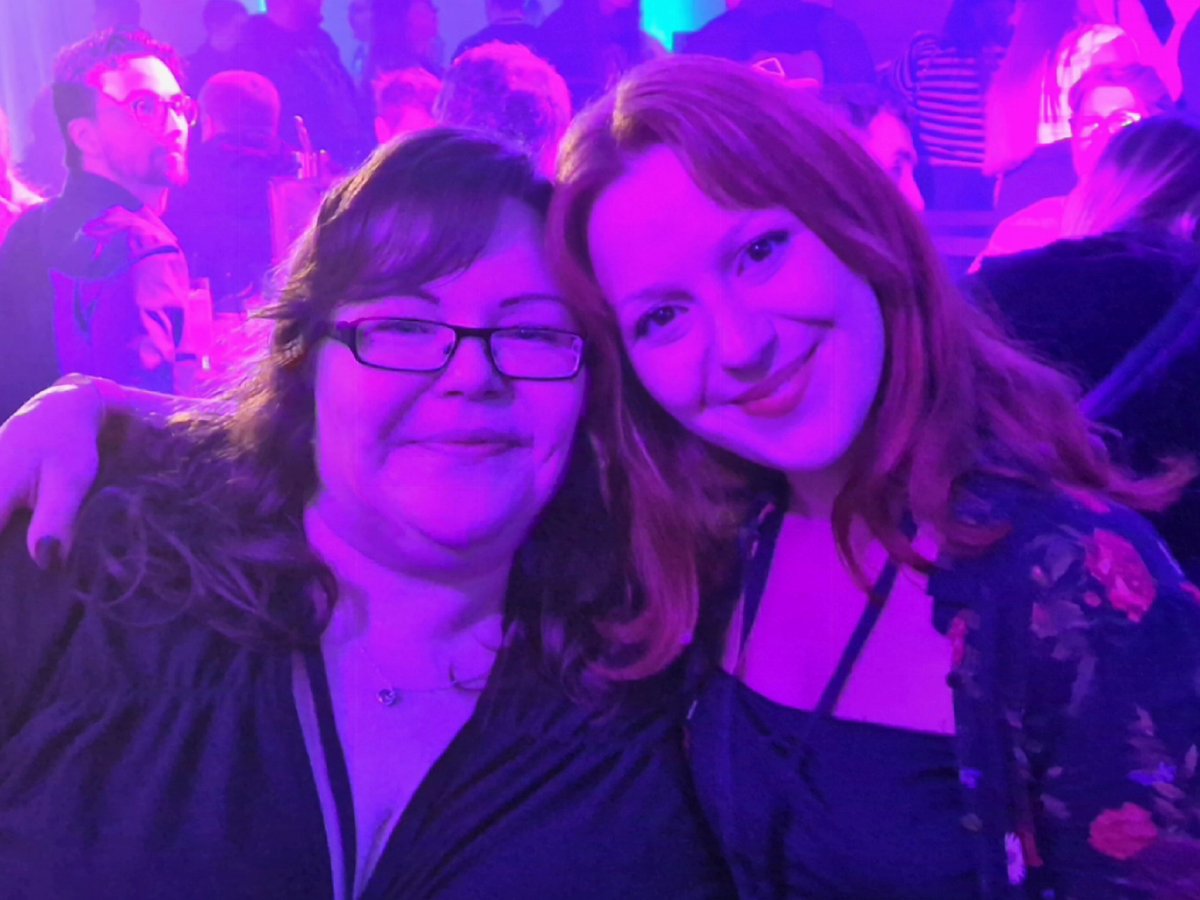 Beartrice_WoW's tweet photo. Wow! What an amazing night at @Warcraft 30th Anniversary Celebration in London! Thank you to everyone who came over to hug me or say hello ❤️ It was so surreal that people knew who I was 🥰

@MrGMYT, @TaliesinEvitel, @VievNL, @Elphiee, @Glosske, @ChromieDe, @ShoxxyQt, @Nobbel87, @Kexman, @Redzytv, @Naguura, @valestrus, @SamadanPlaysWoW, @okaymage, @wochinimen, @PurplePixelsTV, @KenikaPriest, @BigLittleUnbox & @fort_lowestoft.... you are all amazing & thanks for chatting even if i was a tad awkward! ❤️

#WorldofWarcraft #warcraft #wow #warcraft30london