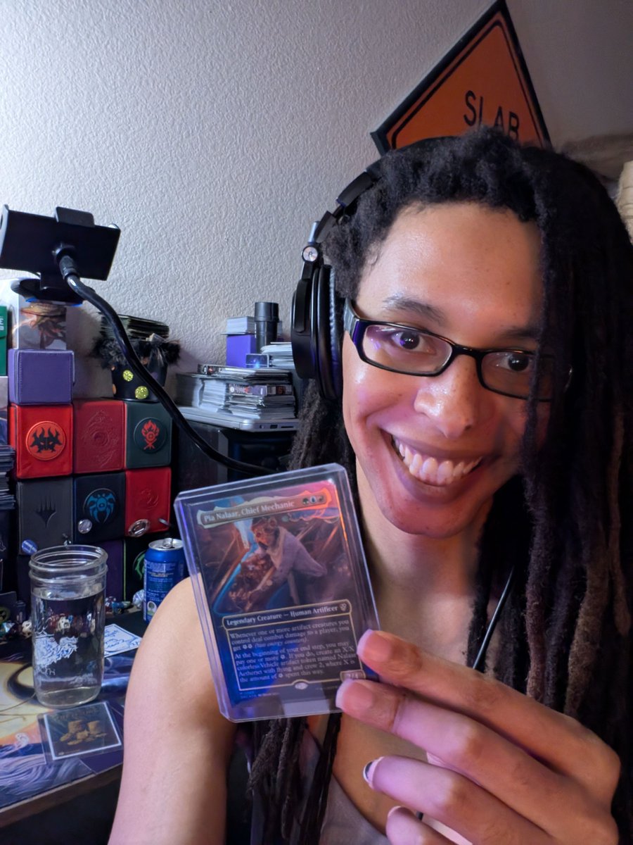 YOUR FAE EMPRESS HAS ASSUMED DIRECT CONTROL OF THE ACCOUNT
WE OUT HERE SMOKING AETHERDRIFT MIDS COME THRU~ 😘😘😘
buff.ly/3EOXoSK