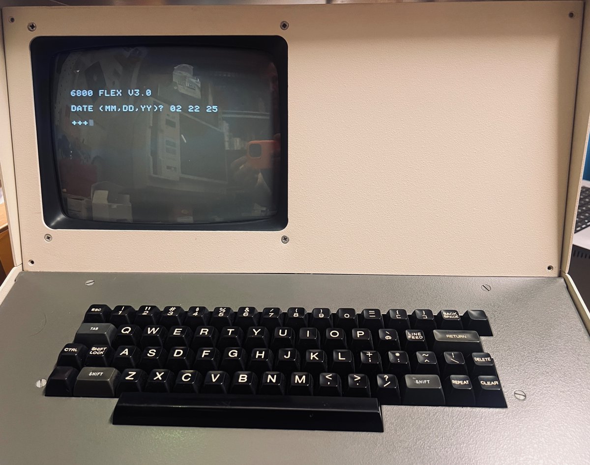 FDC/1: A 5.25" Floppy Disk Controller for Sphere computers. An art project+useful thing done as a learning experience. sphere.computer/shop.html