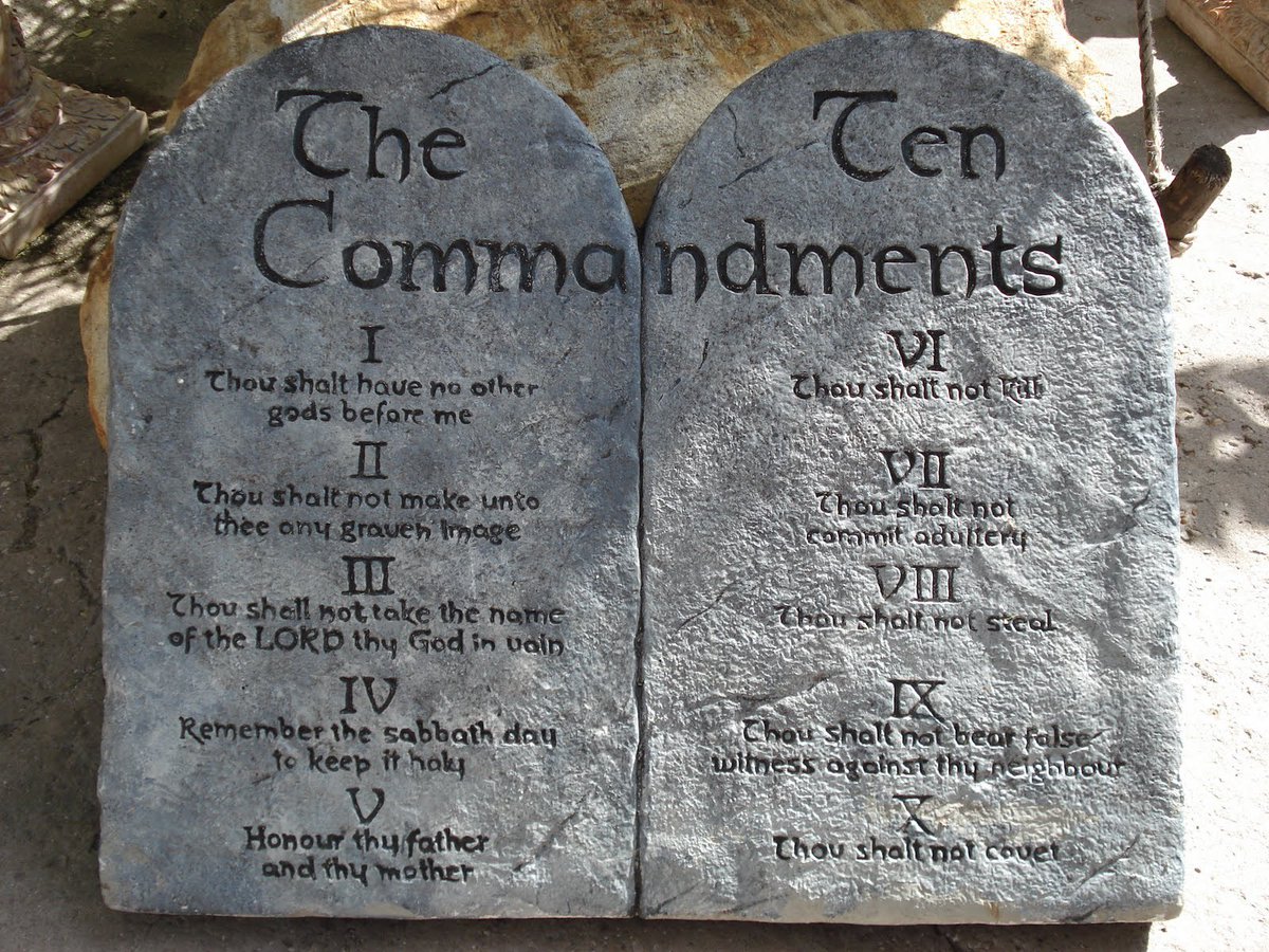 TheCalvinCooli1's tweet photo. 🚨New: The Kentucky State House has passed a bill which would return the Ten Commandments to Capitol grounds. The vote was 79-13. The bill now heads to the Kentucky Senate. https://t.co/e6L8rwtCsd