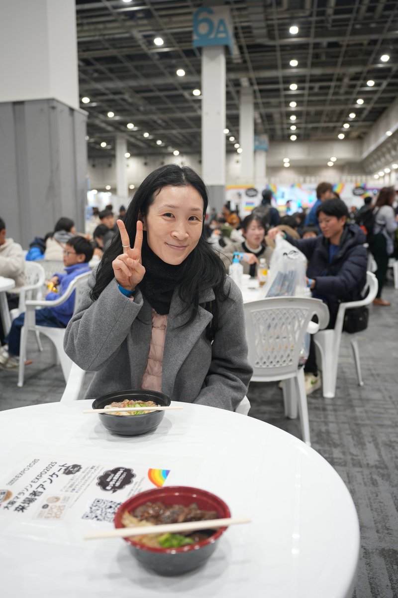 kevinamontalvo's tweet photo. ¡Vamos con todo! 🐇🐐

The City of Osaka &amp; the @osakamarathon experience have been amazing so far 👏🏼

There is the possibility of snow in the forecast, &amp; the event may be canceled, but we will be ready to run!

Great to see @xxtoooooraxx on our shakeout this morning! Let's go! 🏯 https://t.co/0evw3xhT61