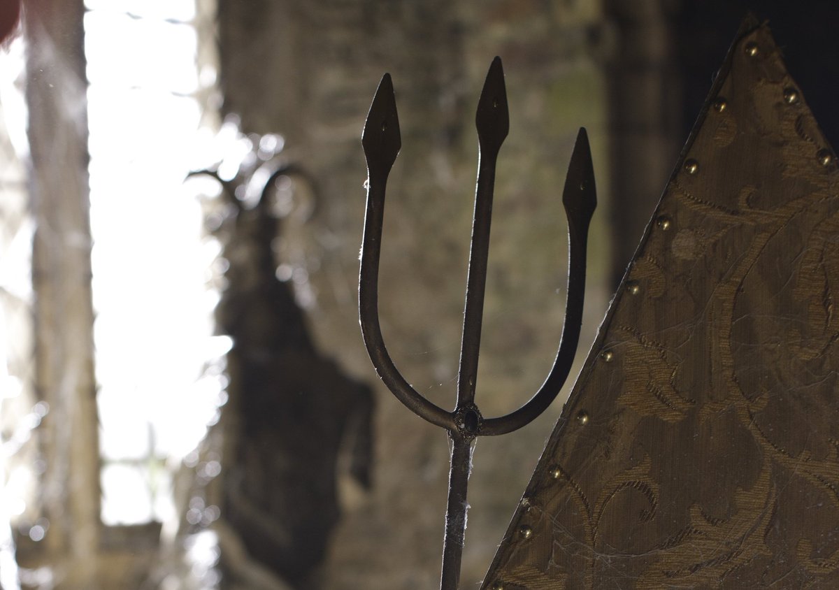 bbc merlin (@merlinaesthetic) on Twitter photo 